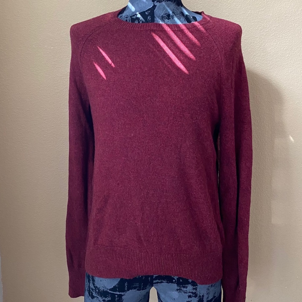 Banana Republic Maroon Crewneck Sweater Size Medium